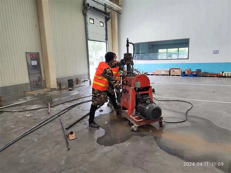 歙县厂房地面下沉塌陷注浆加固施工